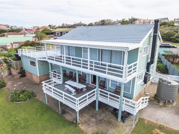 4 Bedroom Property for Sale in Stilbaai Wes Western Cape